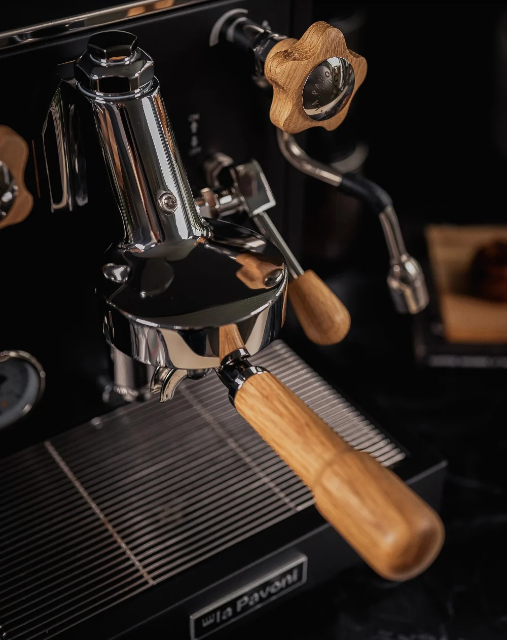 La Pavoni E61 Rotary Valve Wood Kit - Oak - Image 4